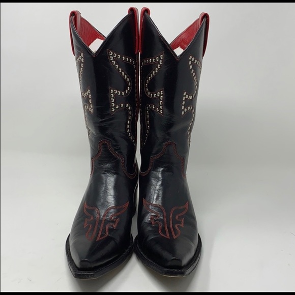 Sexy Womens cowboy boots are in GREAT condition! Worn once - Picture 2 of 8